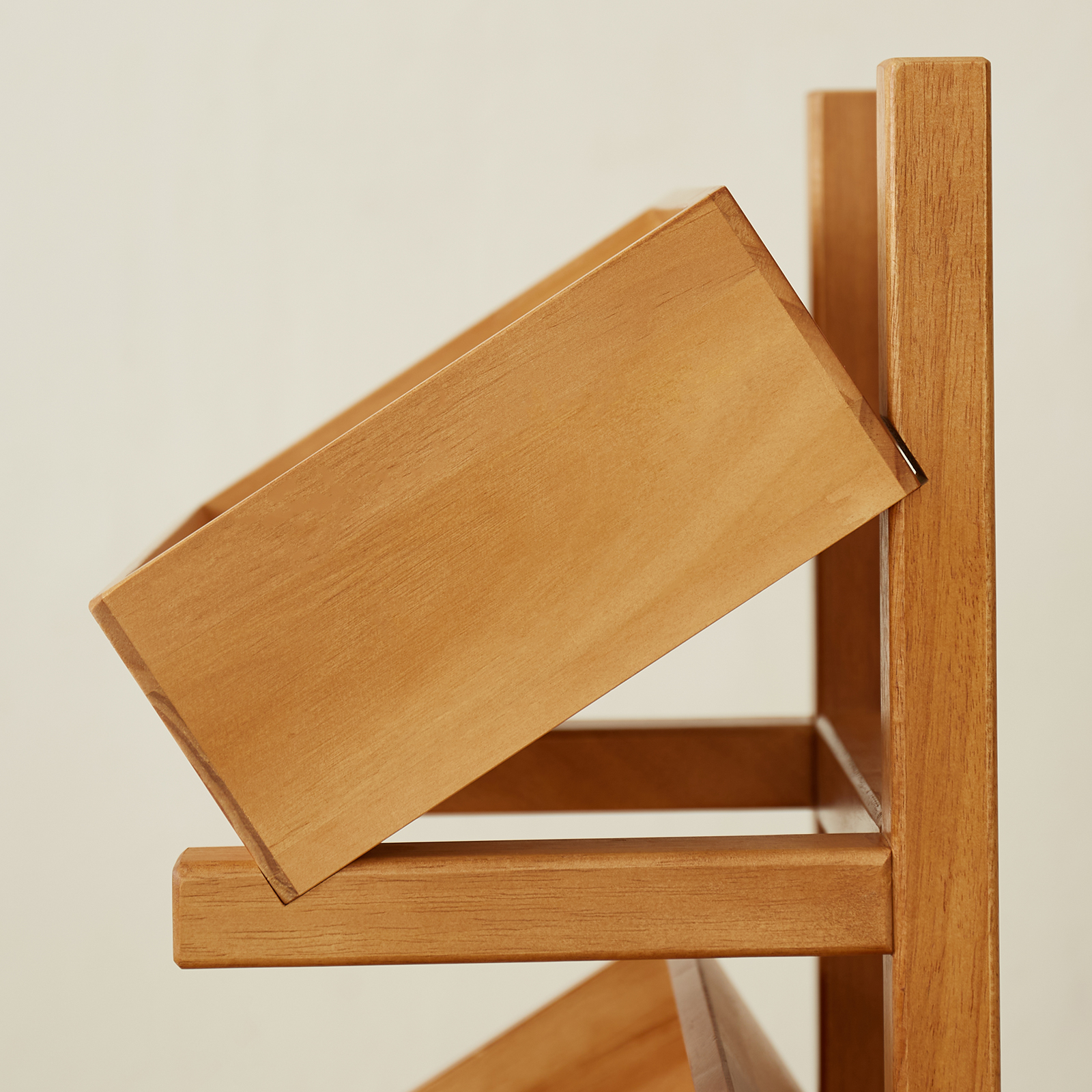 錦木-無垢材収納ラック キッチン野菜・スナック収納 リビングサイドテーブル おもちゃ・本棚にも マルチラック棚 / ラック