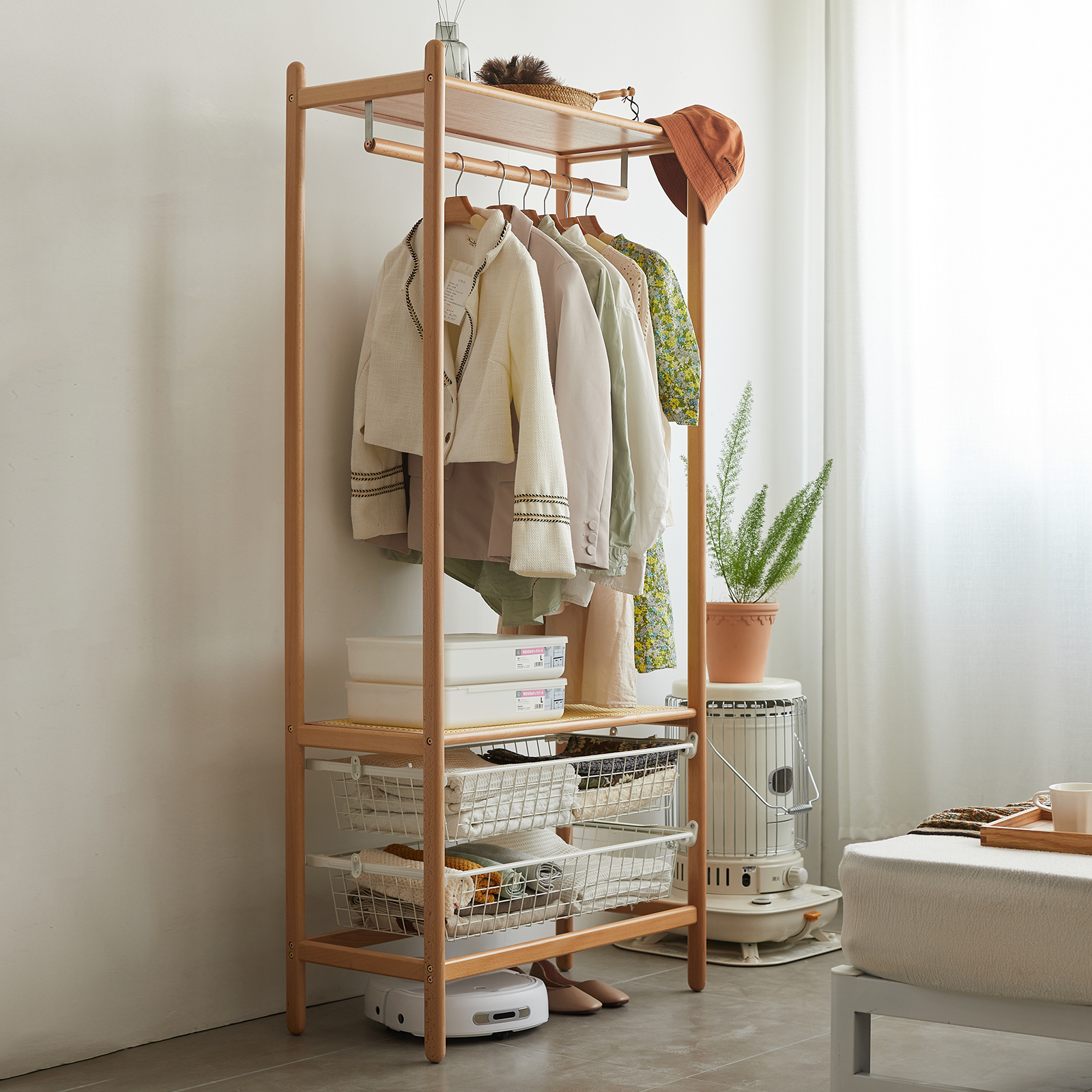 錦木-無垢材ハンガーラック 床置き型 多機能収納 寝室用 シンプルデザイン 移動式 キャスター付き 衣類掛けコートラック