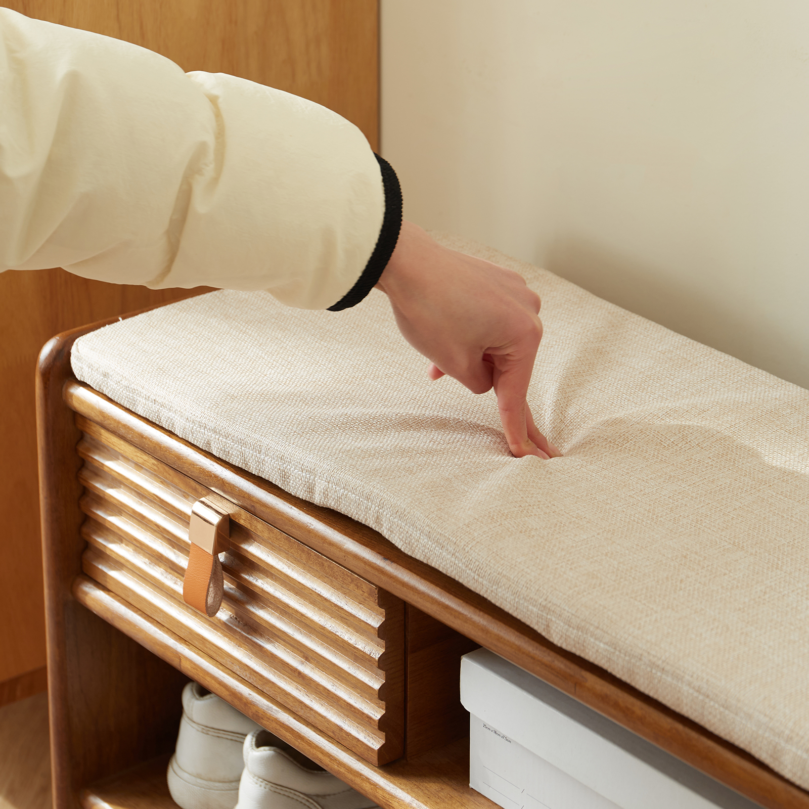 錦木-無垢材玄関ベンチ 収納付きシューズラック 座面付きスリム収納 玄関用長椅子 スリムデザイン玄関ベンチ