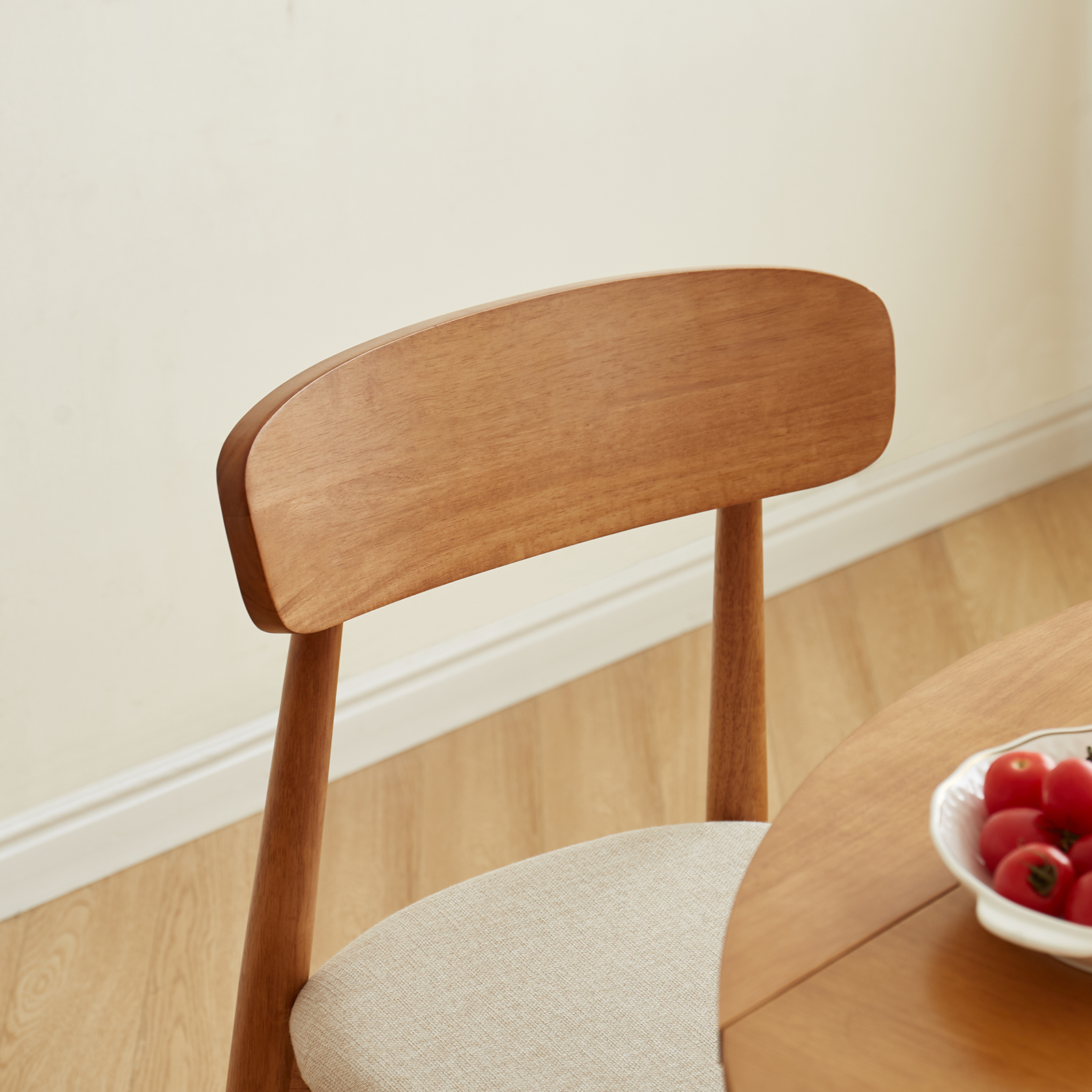 錦木-無垢材ダイニングチェア シンプルモダン オーク材 背もたれ付き クッション付きリラックスチェア 北欧風 レストラン用椅子 家庭向けダイニングチェア