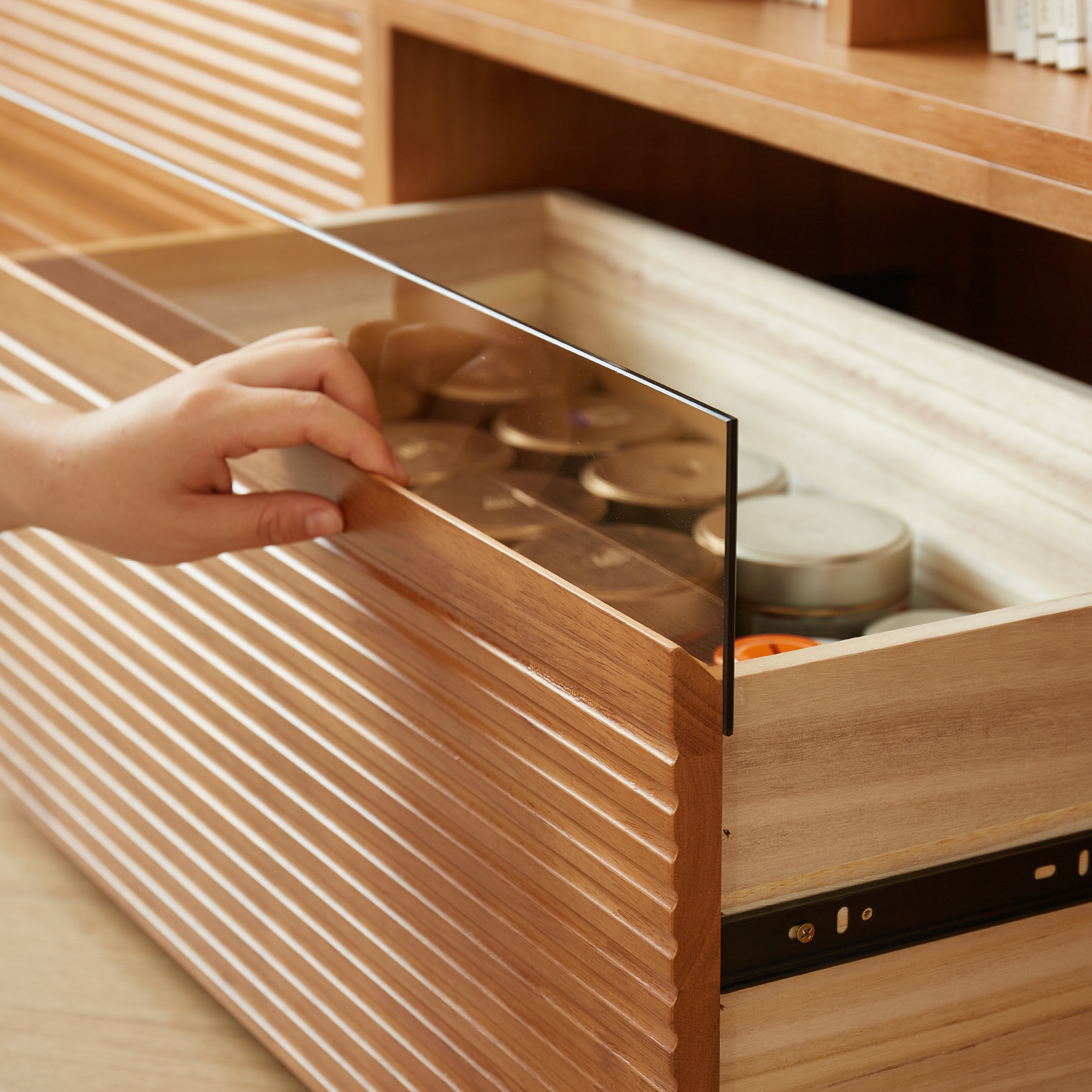 錦木-無垢材 フリーユニット収納棚 ローボード・チェスト兼用 リビング収納 間仕切り棚 モジュール式 キャビネット本棚