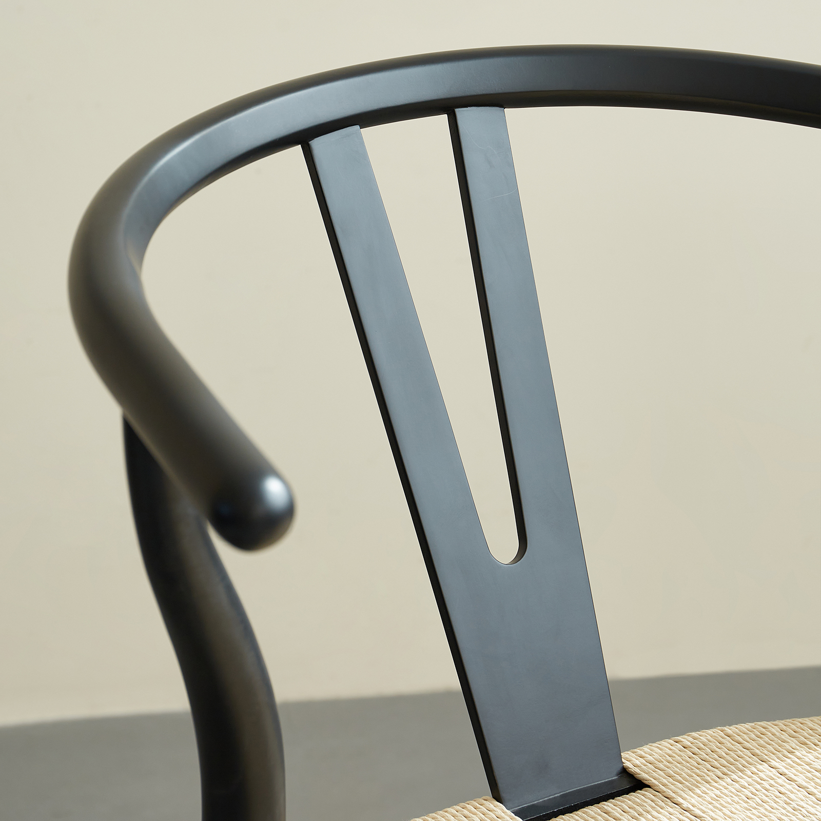 錦木-無垢材使用 背もたれ付きチェア ブナ材ダイニングチェア Yチェア 書斎チェア ミッドセンチュリースタイル 家庭用ラウンドチェアイス / 学習イス