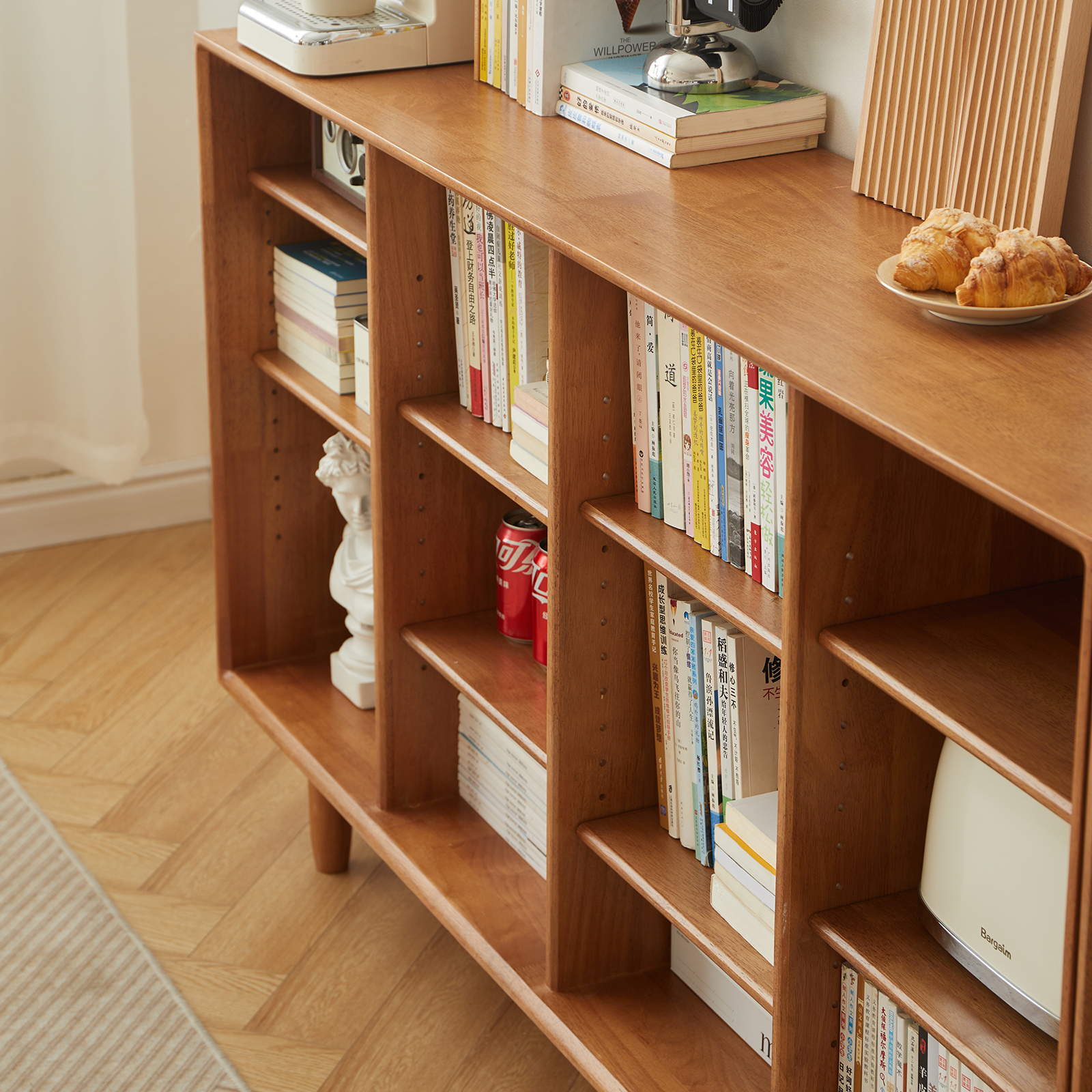 錦木-木製ロータイプ本棚 壁際 リビング収納ラック ベッドルーム収納キャビネット 家庭用 組み合わせ可能なキューブラック 展示棚本棚