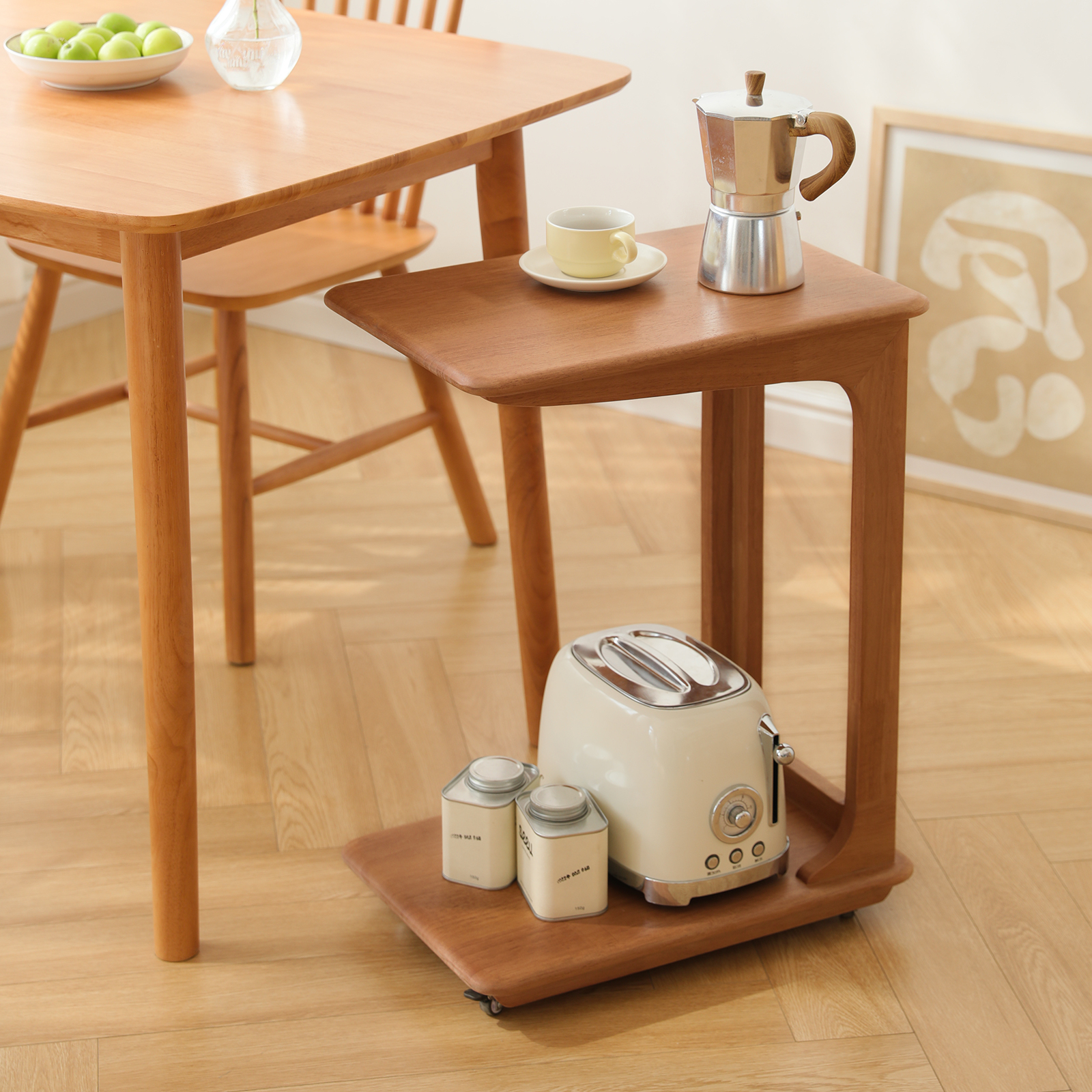 錦木-C字型サイドテーブル 無垢材 キャスター付き リビング・寝室用 移動式 小户型向け 卓上ラックサイドテーブル