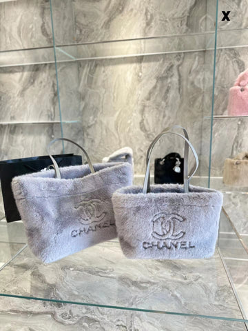 Chanel 冬のスタイル ぬいぐるみ ハンドバッグ