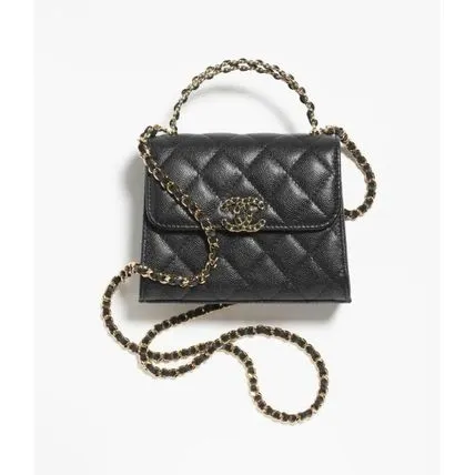 【23SSプレ】CHANEL チェーン付きクラッチ