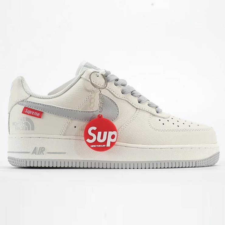 スニーカー コラボ ナイキ コラボ  Air Force 並行輸入品 スポーツシューズ メンズ レディース 運動靴