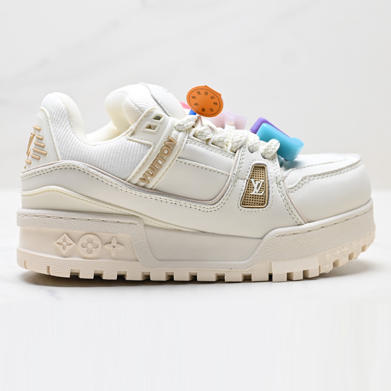 【国内入手困難・希少品】厚底 LOUIS VUITTON★LV Trainer スニーカー