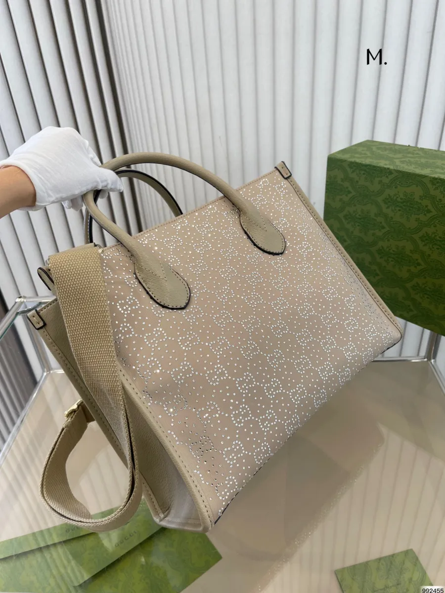 GUCCI クリスタル装飾ダブル G パターン ハンドバッグ 【送料無料】