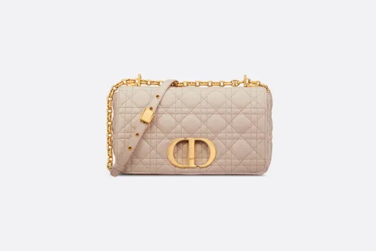 DIOR CARO バッグ ミディアム 人気の新商品