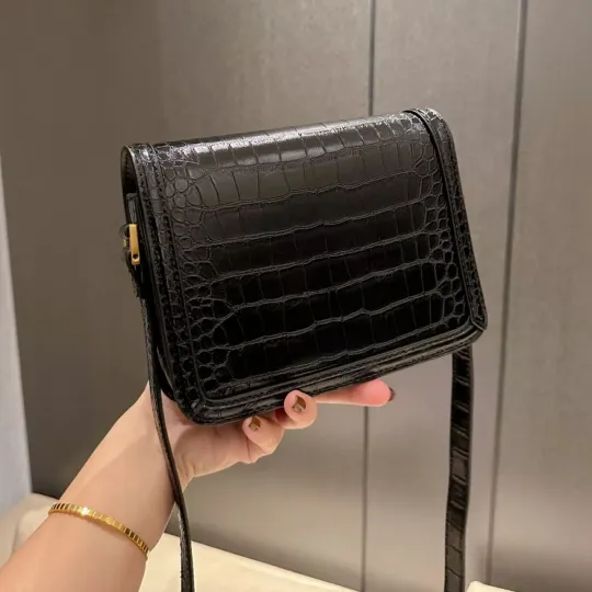 SAINT LAURENT/レザー スモール サッチェルバッグ
