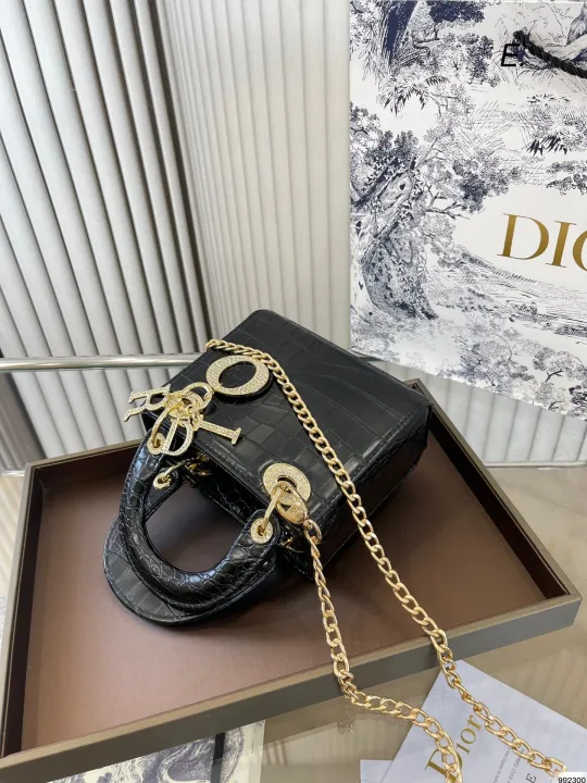 累積売上総額第１位 Diorダイアモンドバッグ♥️