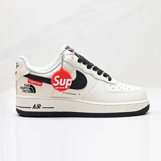 スニーカー コラボ ナイキ コラボ  Air Force 並行輸入品 スポーツシューズ メンズ レディース 運動靴