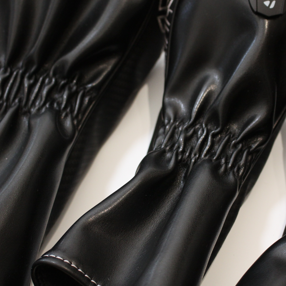 TaylorMade テーラーメイド ヘッドカバー ４点セット