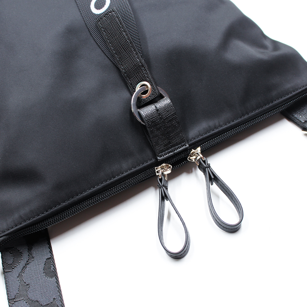 Marimekko (マリメッコ) Essential Bucket Solid ショルダーバッグ ポシェット レディー