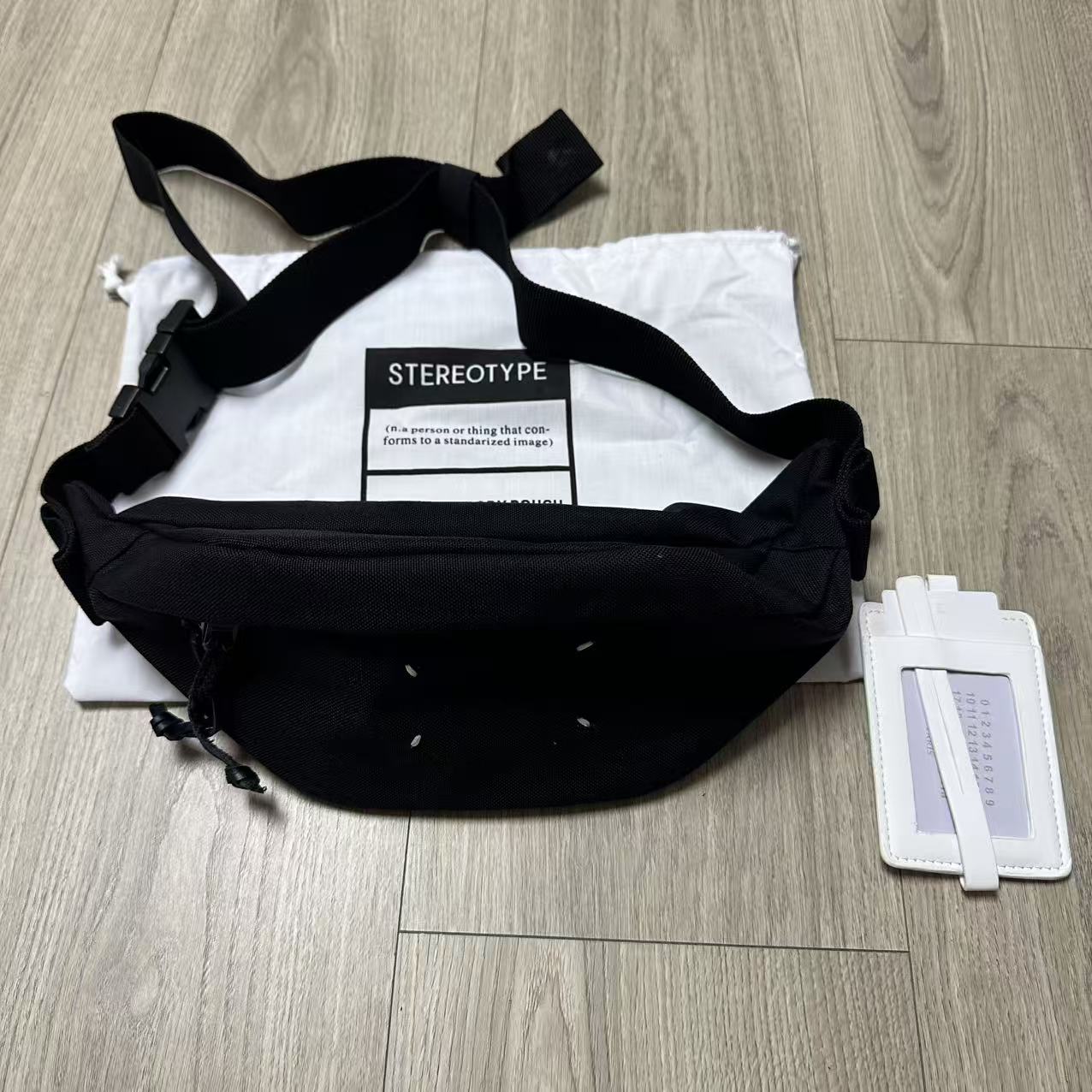 MM6 メゾンマルジェラ 4ステッチウエストバッグ