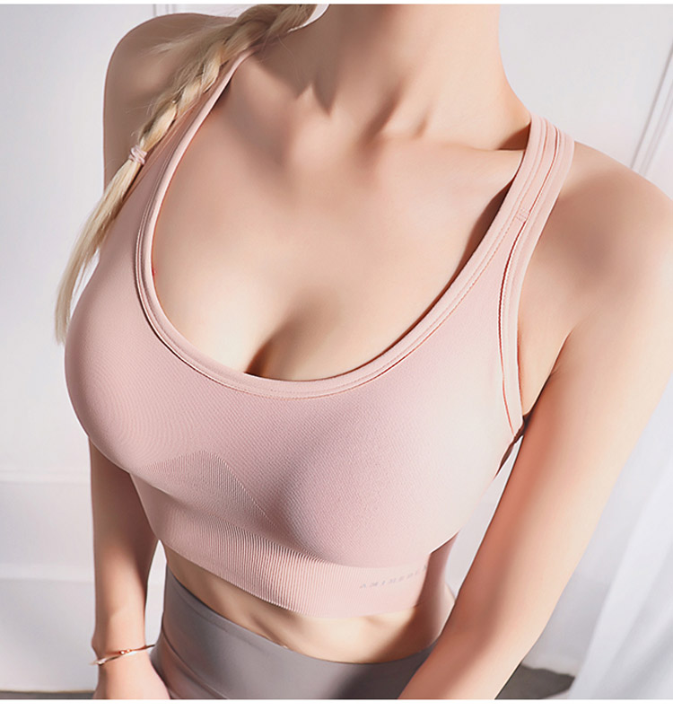 スポーツブラ 美胸キープ