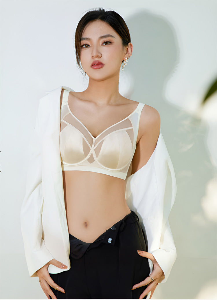 胸を小さくするブラ 乳首浮き防止 ヴェーミア