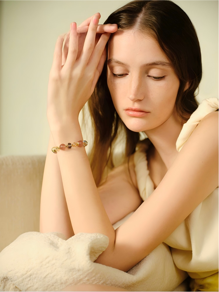 Women's Strawberry Quartz Beaded Bracelet | New Fall/Winter Release | Light Luxury Minimalist Colorful Beaded Fashion Jewelry