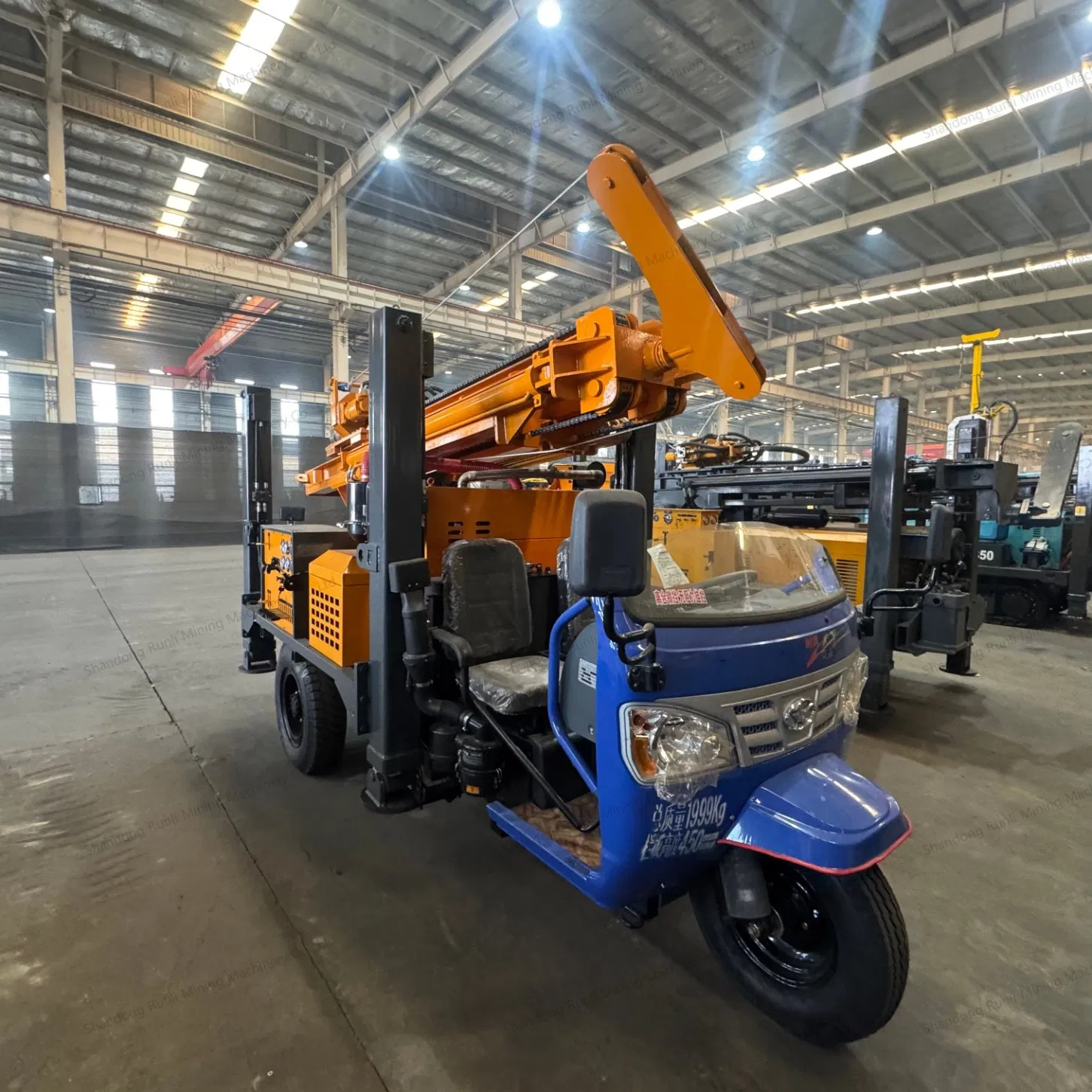 200m Full Hydraulic Portable Borehole Drilling Machine Tricycle Three-Wheeled Water Well Drilling Machine DTH Mud Pump Drilling Water Hole Drilling Machine