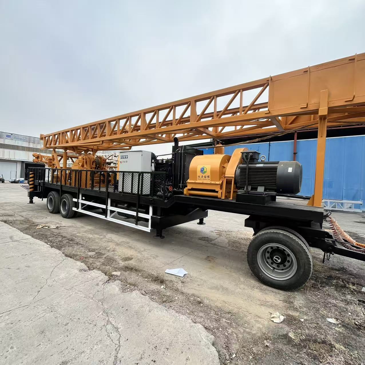 (RL1000) 1000m Depth Fully Hydraulic Diesel Engine Water Pump Borehole Drill Rig Hydraulic Rotary Truck Tractor Mounted Drilling Rig Trailer Drilling Rig