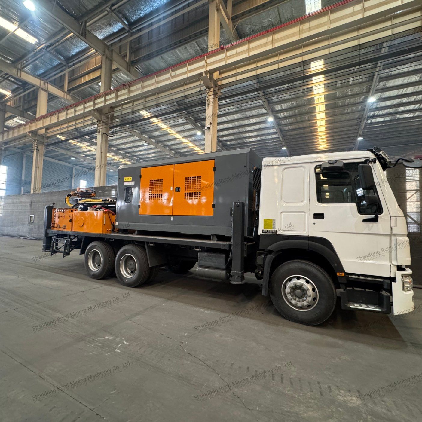 Factory Price 300m Depth Truck Mounted Truck Drilling Rig Price Borehole Well Drilling Machine Rotary Oil Drilling Equipment Water Well Drilling Rig
