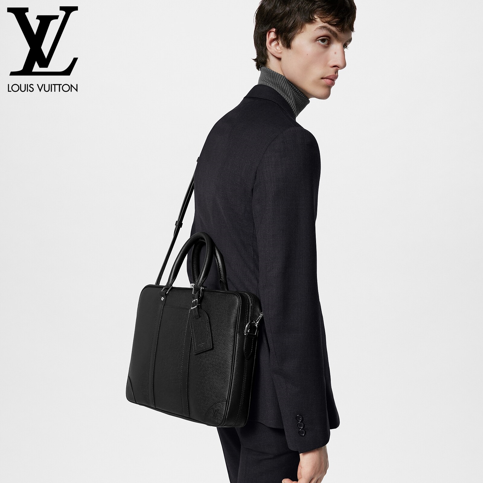 ルイ・ヴィトン「LOUIS VUITTON」ポルト ドキュマン･ヴォワヤージュ