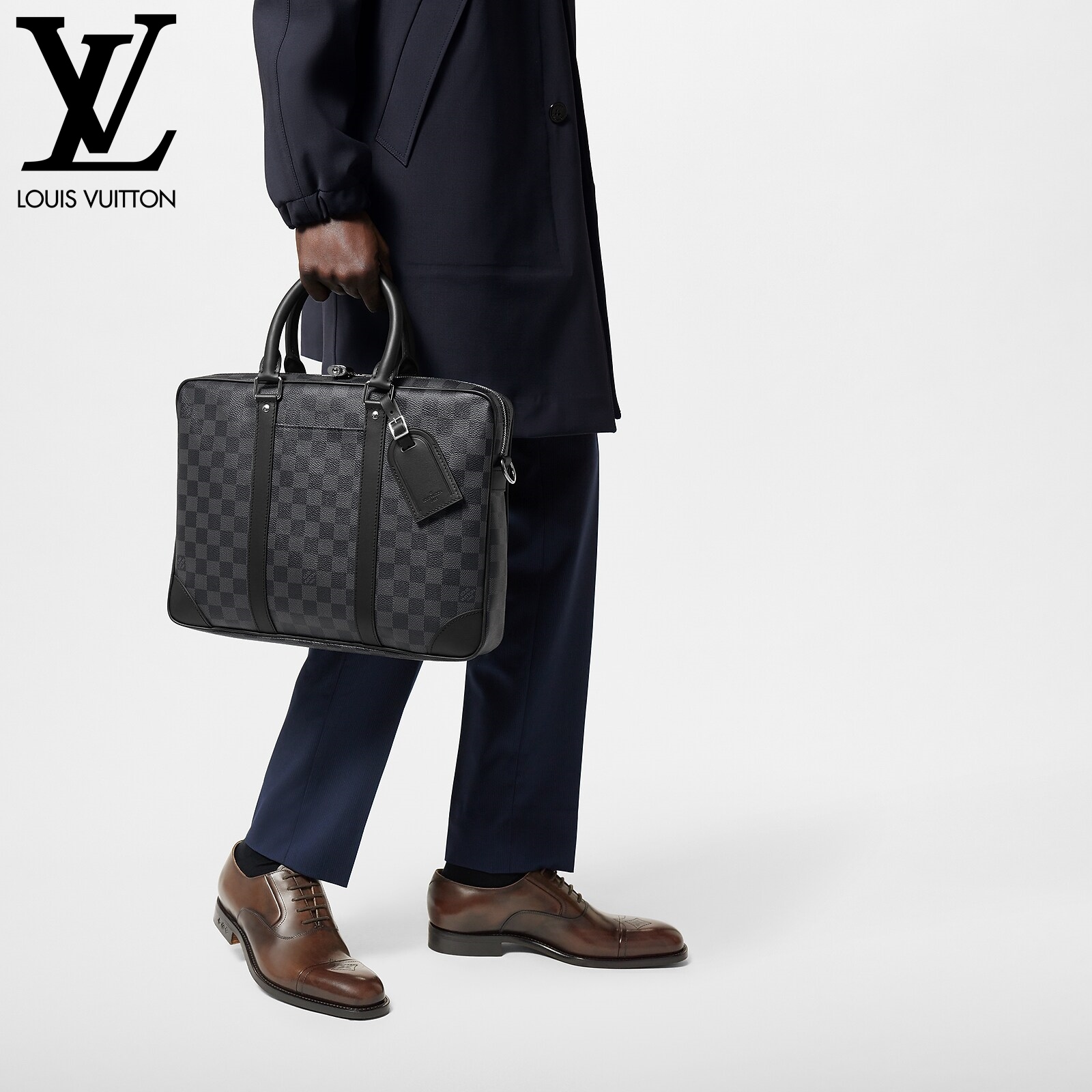 ルイ・ヴィトン「LOUIS VUITTON」ポルト ドキュマン･ヴォワヤージュ