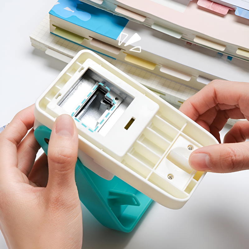 เครื่องติดฉลากดัชนีและเจาะรูแบบทำเอง