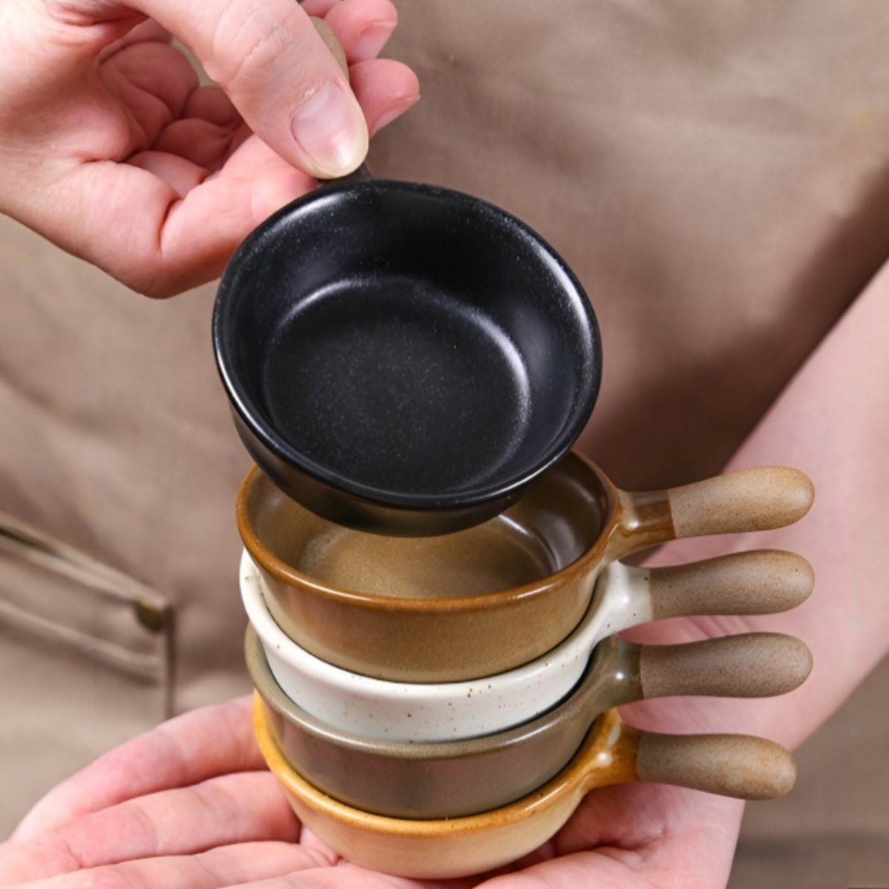 商用陶瓷調料碟 日式粗陶帶柄蘸料碟 醬油醋碟 創意辣椒碟 芥末碟子