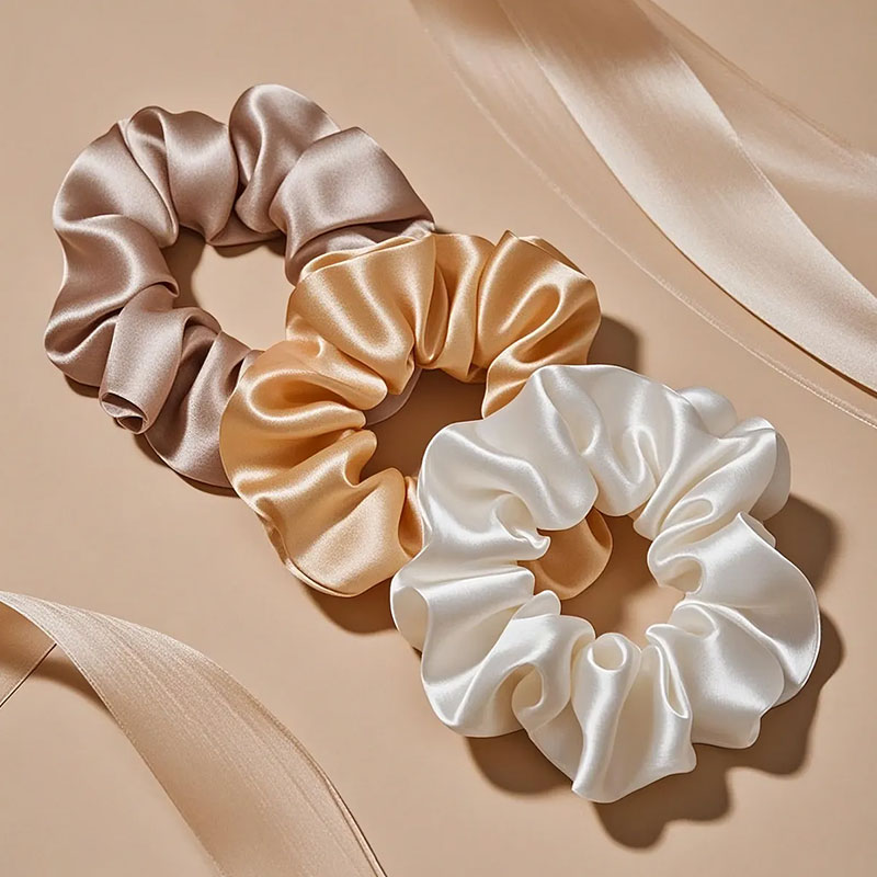 Accessories and hair accessories