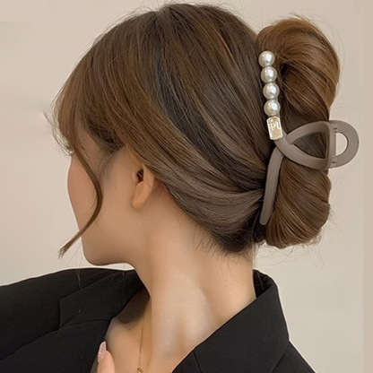 French Pearl Large Hair Clip