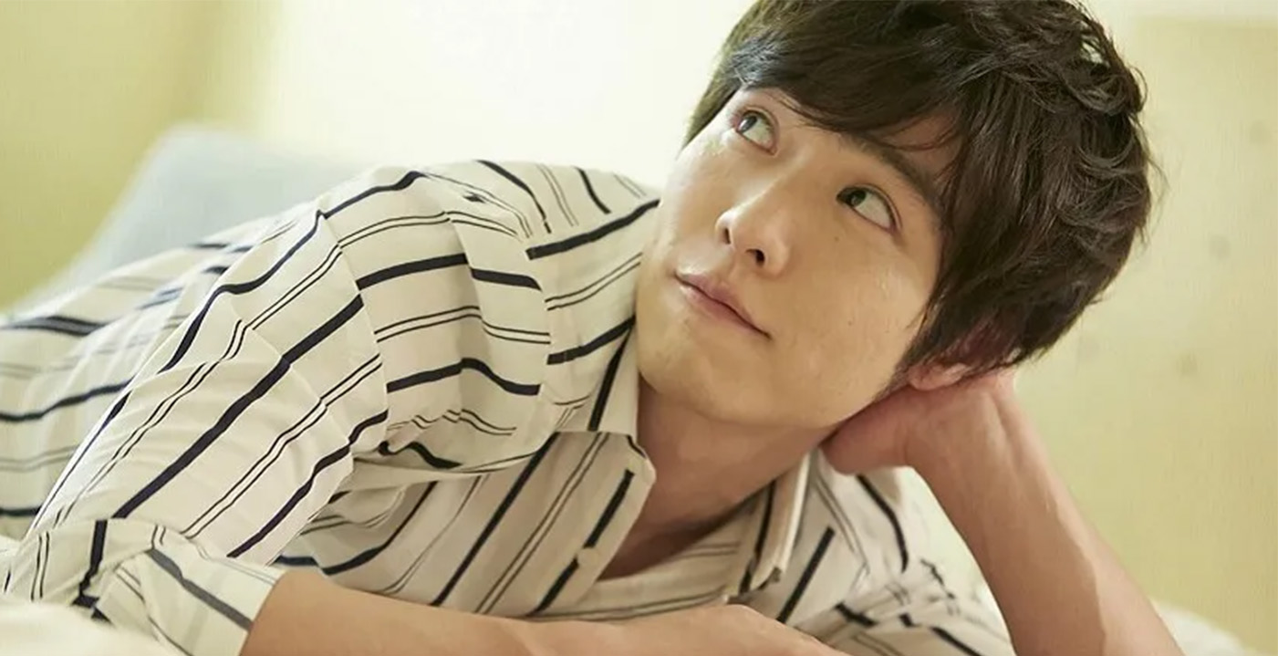 成熟可靠型女性向 AV 男優鈴木一徹，呈現安全感與穩定節奏