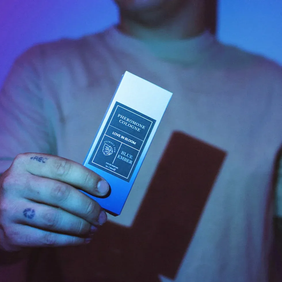 Eye of Love（美國）Bloom Blue Ember 男用費洛蒙古龍水 10ml