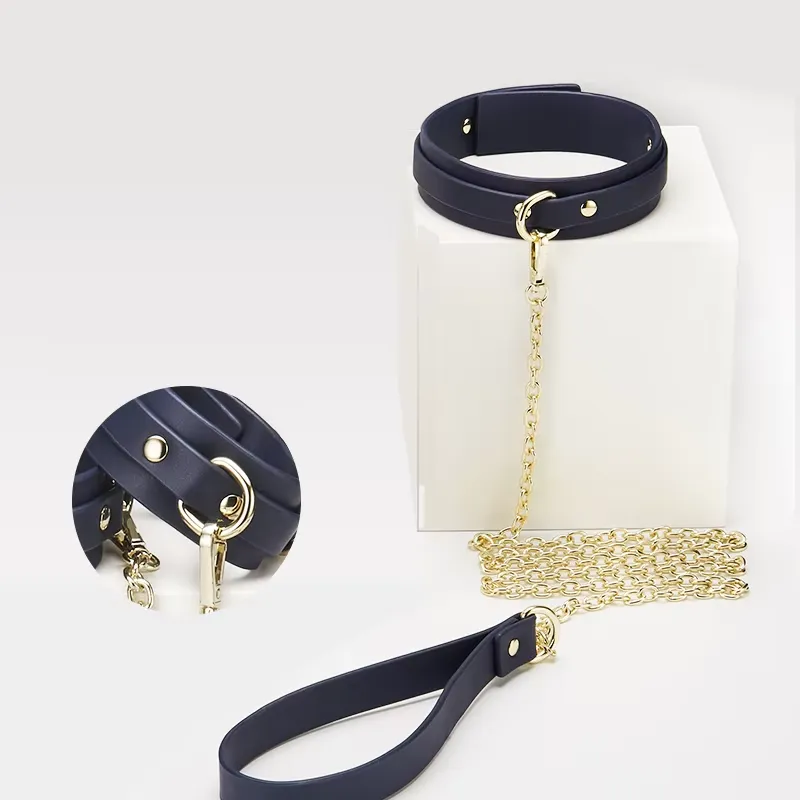 Roomfun 仿皮項圈牽引組 ZW-094B白底圖