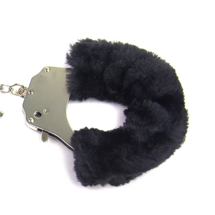 Roomfun 絨毛手銬黑色細節