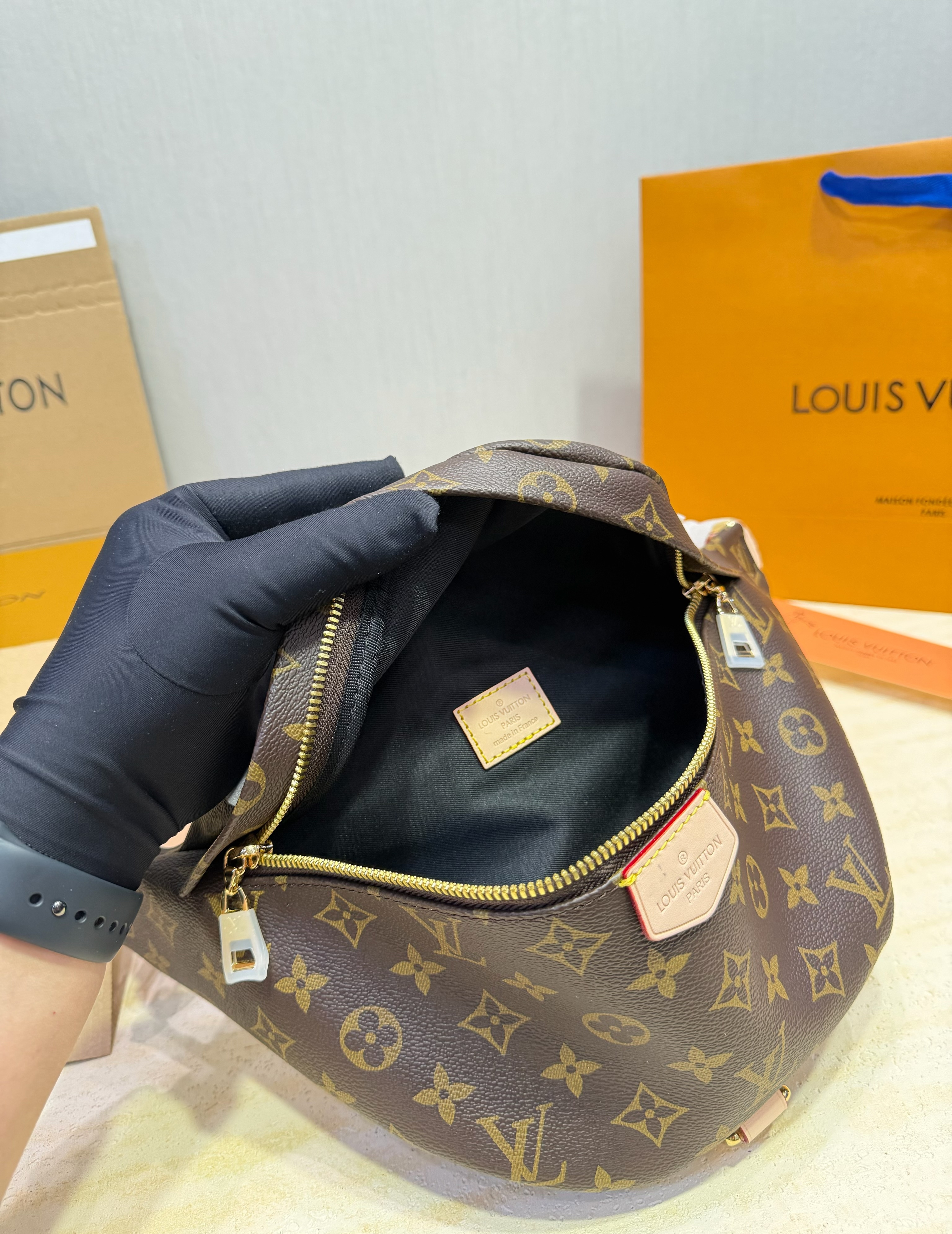 Bumbag With Accessories