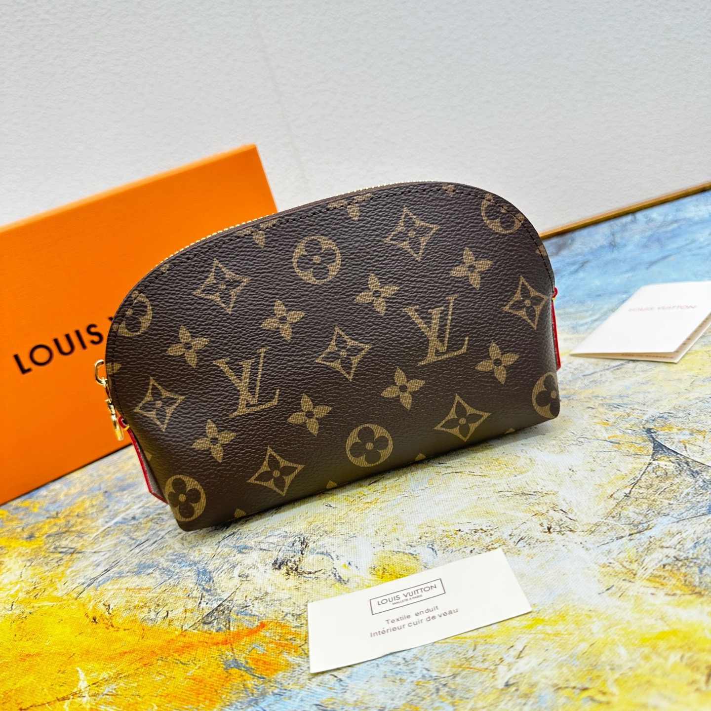 Makeup bag
