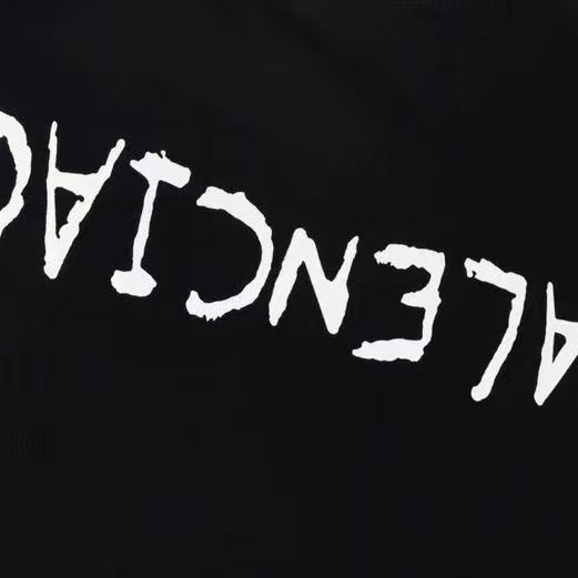 【BALENCIAGA 】バレンシアガ 長袖、ご好評に付き再入荷！