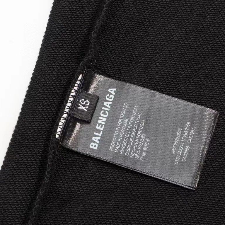 【BALENCIAGA 】バレンシアガ 長袖、ご好評に付き再入荷！