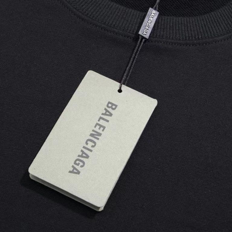 【BALENCIAGA 】バレンシアガ 長袖、ご好評に付き再入荷！