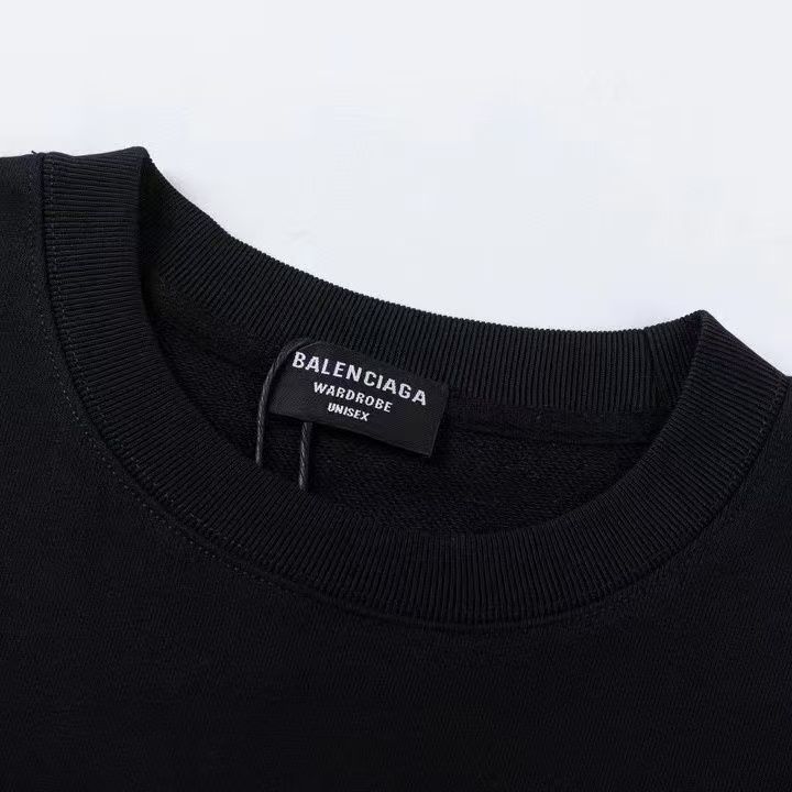 【BALENCIAGA 】バレンシアガ 長袖、ご好評に付き再入荷！