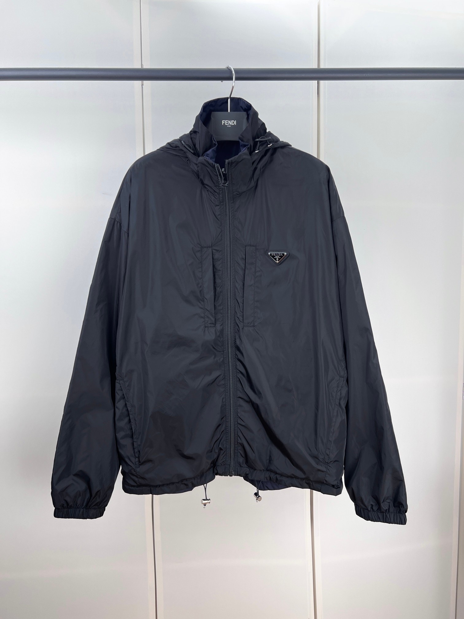 【PRADA旗艦店】プラダ リバーシブル ジャケット ご好評に付き再入荷！