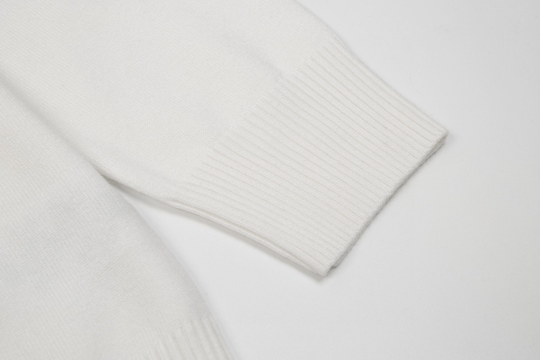 【Canada Goose旗艦店】セーター 男女兼用、ご好評に付き再入荷！