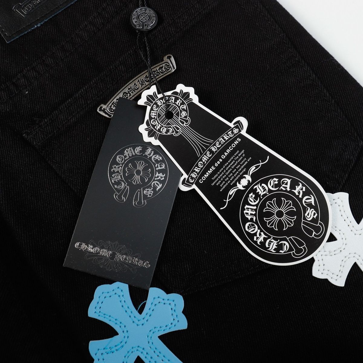 【CHROME HEARTS 公式旗艦店】クロムハーツ ジーパン、ご好評に付き再入荷！