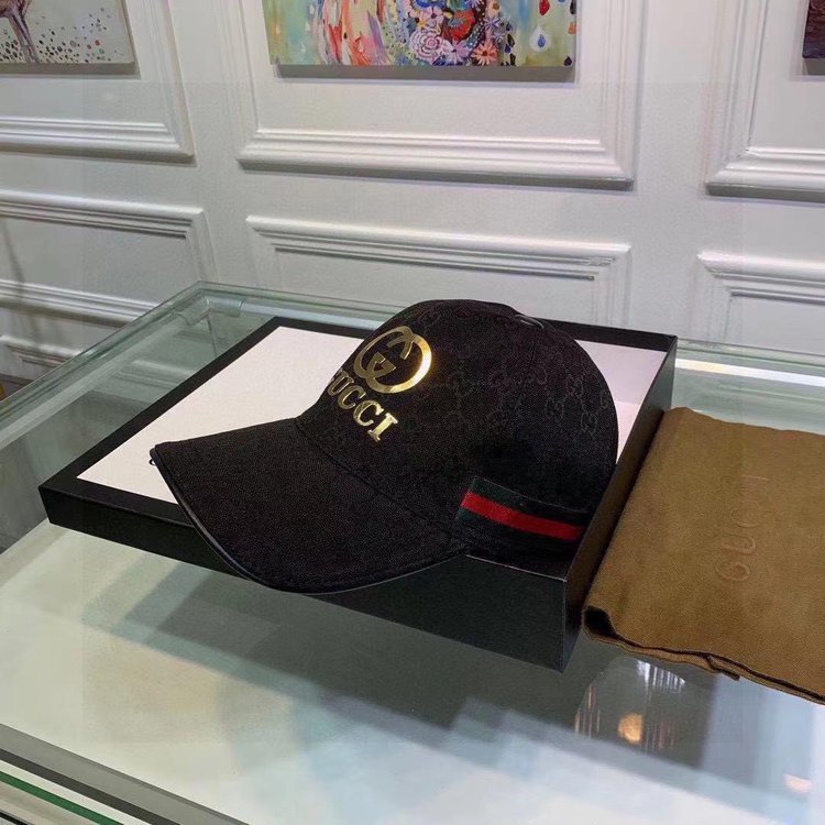 【GUCCI旗艦店】マストアイテム ☆ GUCCI GG キャンバス キャップ