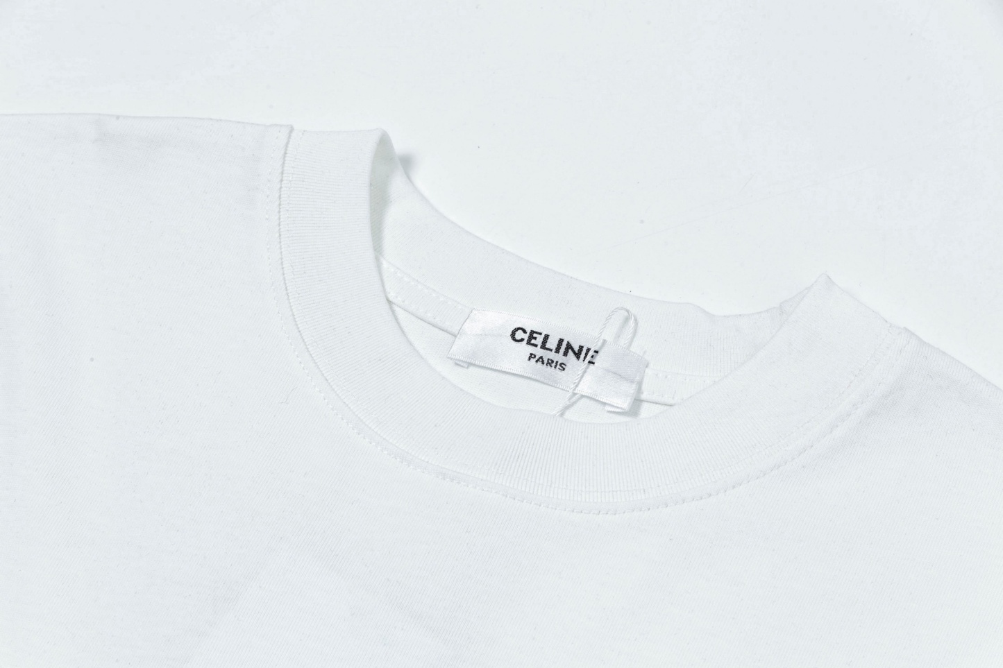 【CELINE】（セリーヌ）半袖Tシャツ 男女兼用、ご好評に付き再入荷！