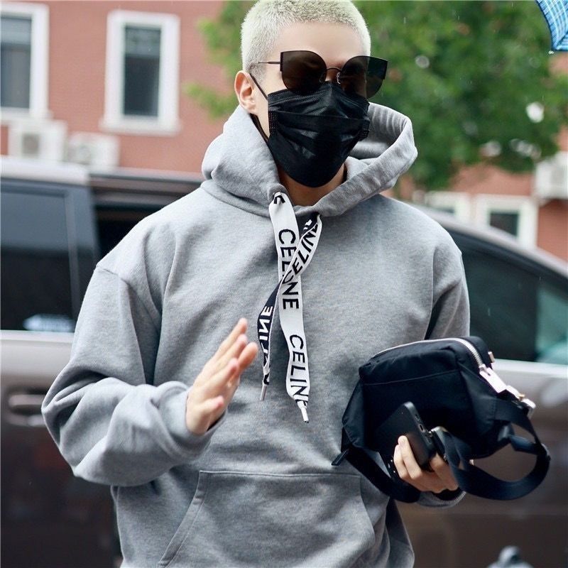 【CELINE旗艦店】【即日出荷】男女兼用、ご好評に付き再入荷！