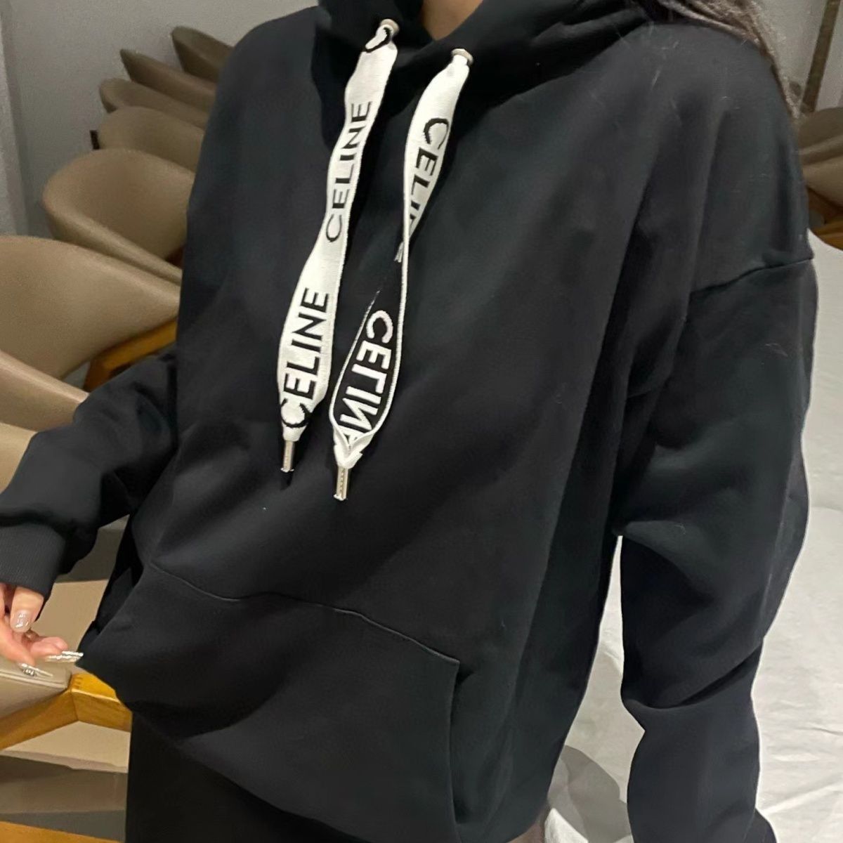 【CELINE旗艦店】【即日出荷】男女兼用、ご好評に付き再入荷！