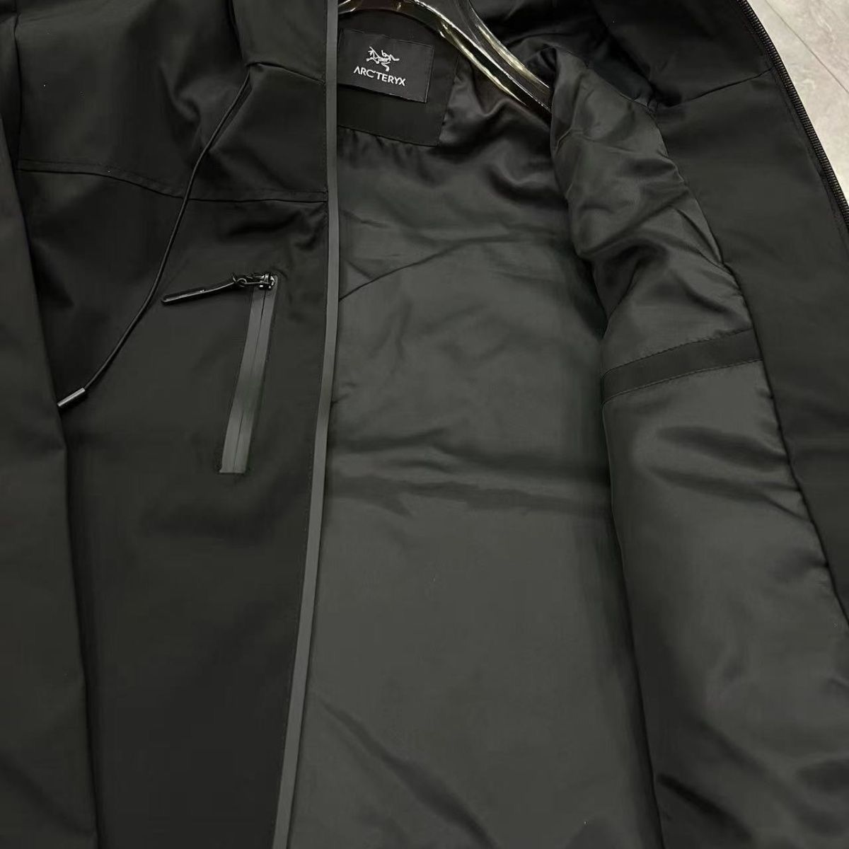 【ARC'TERYX旗艦店】トレッキングジャケット ご好評に付き再入荷！